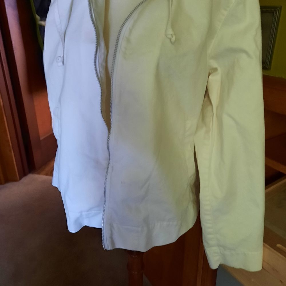 Eddie Bauer Hooded Jacket   - Picture 3 of 11